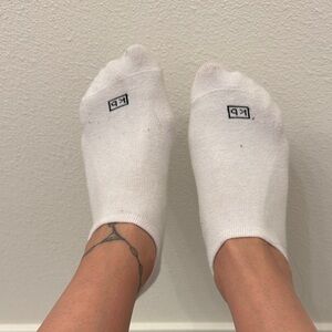 White No-Show Socks